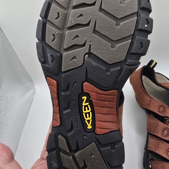 New With Flaws KEEN Brown Leather Hiking Sandals For Ladies. Size 8.5 - Picture 6 of 12